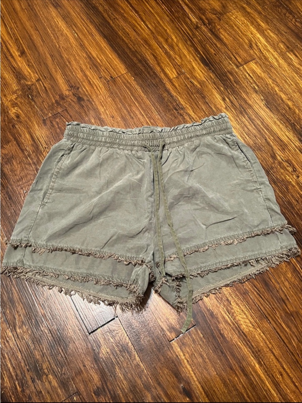 Thread & Supply Olive Frayed Hem Drawstring Women's Shorts